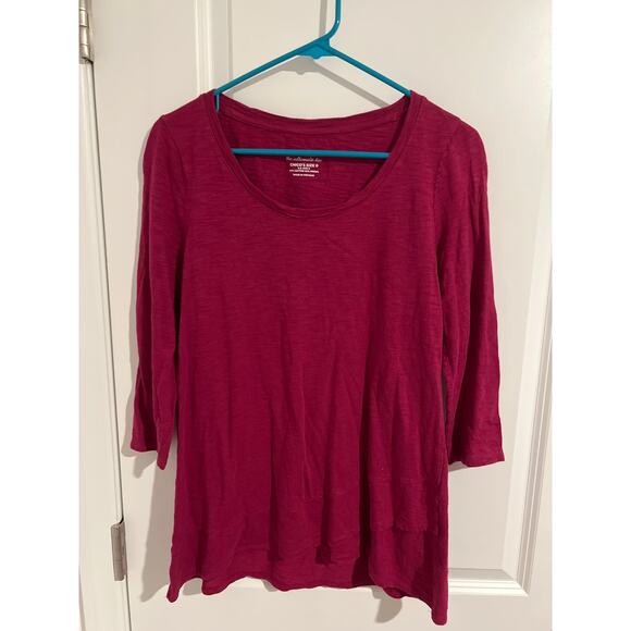Chico's Tops - Chico’s Magenta Ultimate Tee – Size 0 (US Small)
